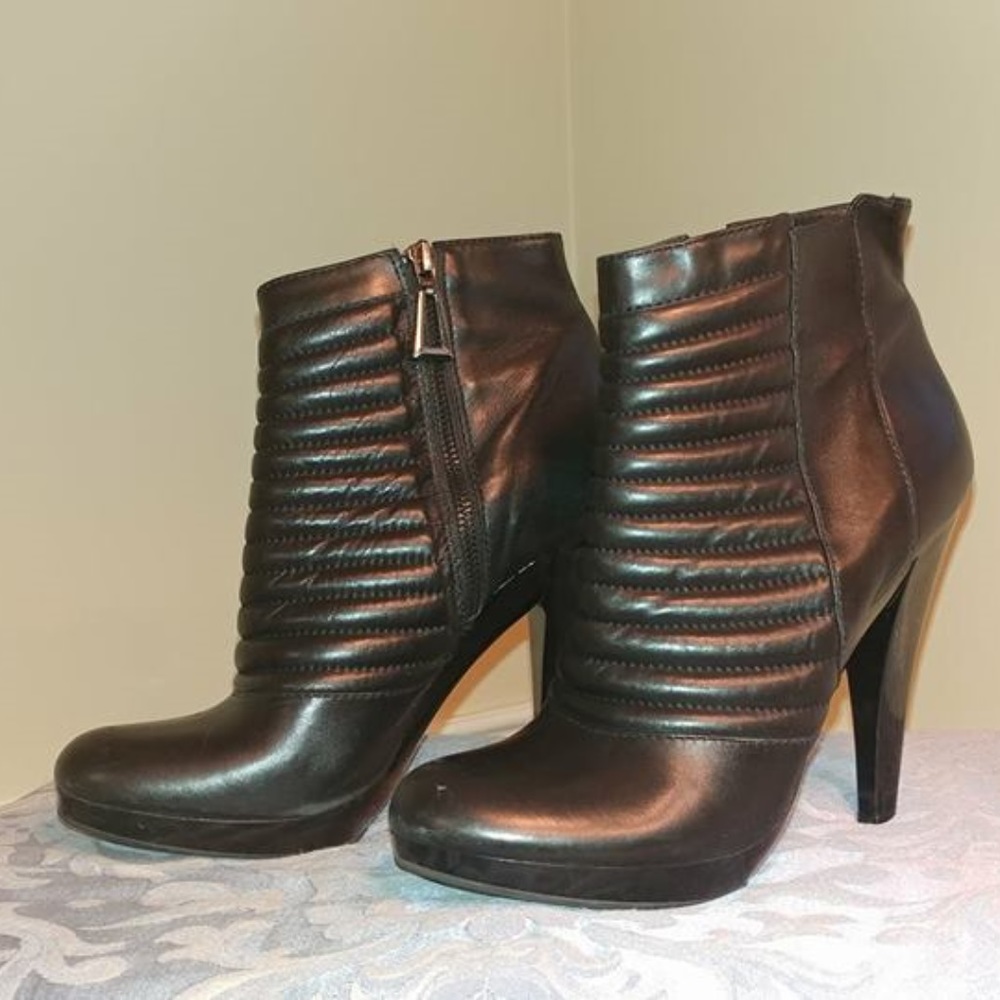 7 for All Mankind Ankle Boots